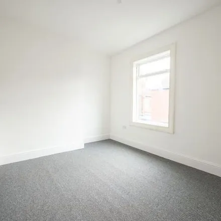 Rent this 2 bed townhouse on 45 Lorraine Street in Hull, HU8 8EG