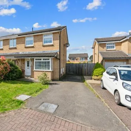 Buy this 3 bed duplex on 29 Beechwood Park in Uphall Station, EH54 5QH