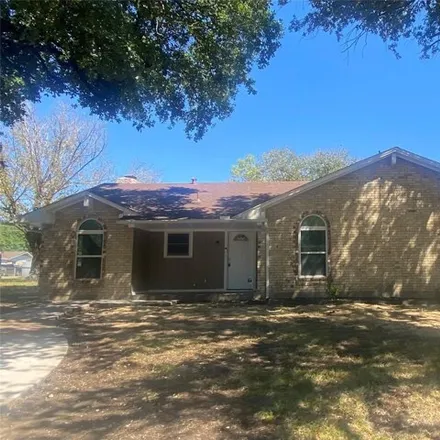 Rent this 3 bed house on 235 Bailey Dr in Texas, 75115