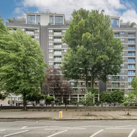 Rent this 2 bed apartment on St John's Wood Road in London, NW8 8QZ