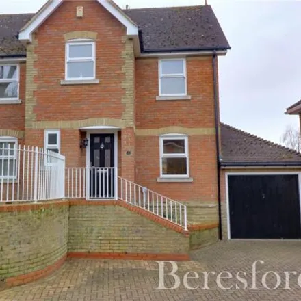 Buy this 3 bed house on St James Mews in Billericay, CM12 9DH