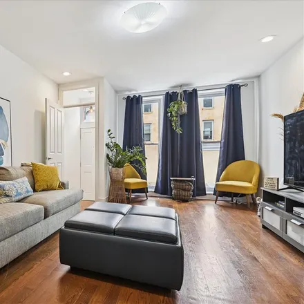 Image 3 - 1222 North Gay Street, Baltimore, MD 21213, USA - Townhouse for sale