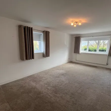 Rent this 3 bed apartment on Long Causeway Dunstarn Drive in Long Causeway, Leeds