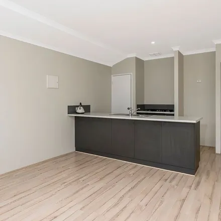 Image 2 - Malia Lane, Baldivis WA 6171, Australia - Apartment for rent