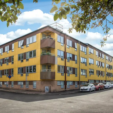 Rent this 1 bed apartment on Sundbergsgatan 10 in 12, 652 22 Karlstad