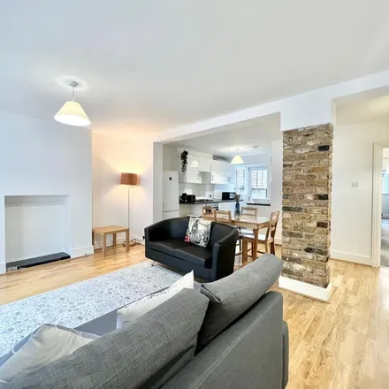 Rent this 2 bed apartment on Fernhead Road Methodist Church in Croxley Road, London