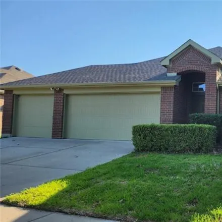 Rent this 4 bed house on 4047 Hillhaven Drive in Heartland, TX 75126