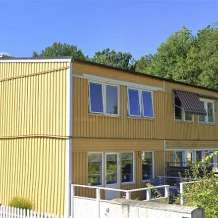 Rent this 5 bed apartment on Hammarkroken in 424 37 Gothenburg, Sweden