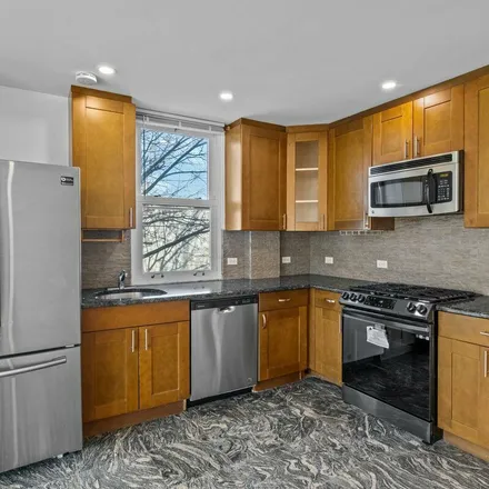 Rent this 3 bed apartment on 2882 West 15th Street in New York, NY 11224