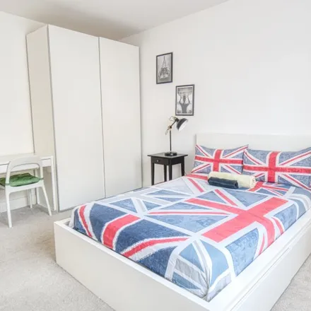 Rent this 2 bed room on Butterfly in 148 Commercial Road, St. George in the East