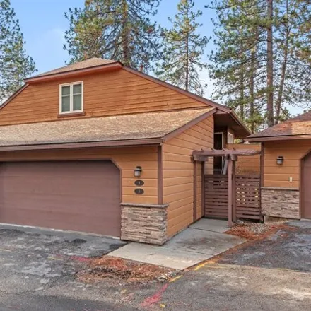 Buy this 3 bed condo on 10427 North Lakeview Drive in Hayden Lake, Kootenai County