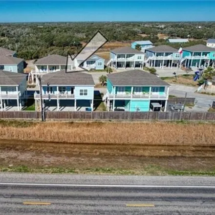 Image 3 - 112 State Highway 35 South, Rockport, TX 78382, USA - House for sale