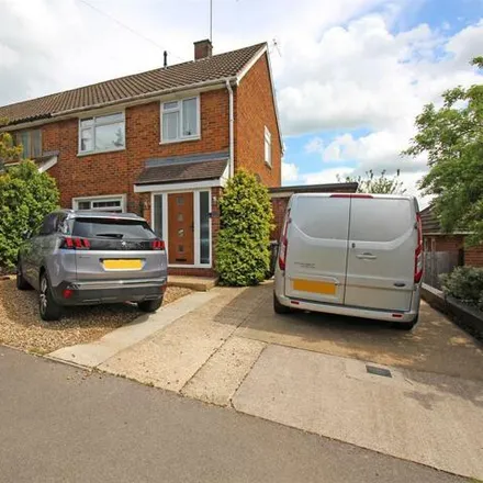 Buy this 3 bed duplex on Spring Drive in Stevenage, SG2 8BA