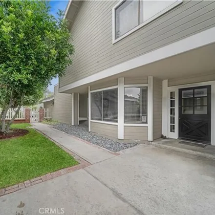Image 5 - 19 Oxbow Creek Lane, Laguna Hills, CA 92653, USA - House for sale