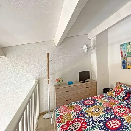 Rent this 1 bed apartment on Saintes Maries De La Mer in 2 Avenue Léon Gambetta, 13460 Saintes-Maries-de-la-Mer