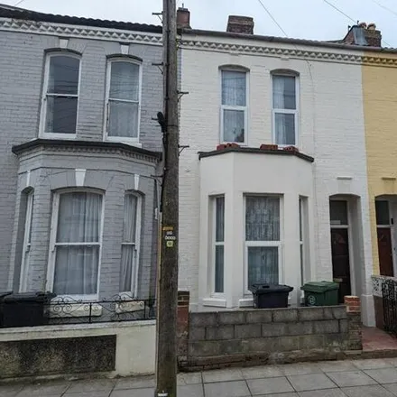 Rent this 4 bed townhouse on Saint Augustine Road in Portsmouth, PO4 9AD