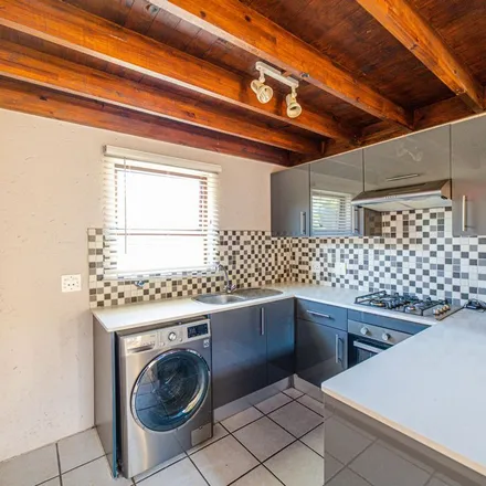 Image 6 - Dove Drive, Douglasdale, Randburg, 2155, South Africa - Apartment for rent