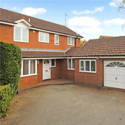 Rent this 4 bed house on Lathbury Road in Brackley, NN13 6HW