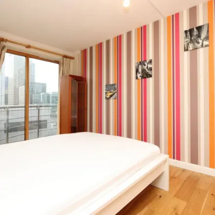 Image 1 - Thames Quay, Canary Wharf, London, United Kingdom - Apartment for rent