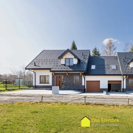 Buy this studio house on Juliusza Słowackiego 11 in 32-400 Myślenice, Poland