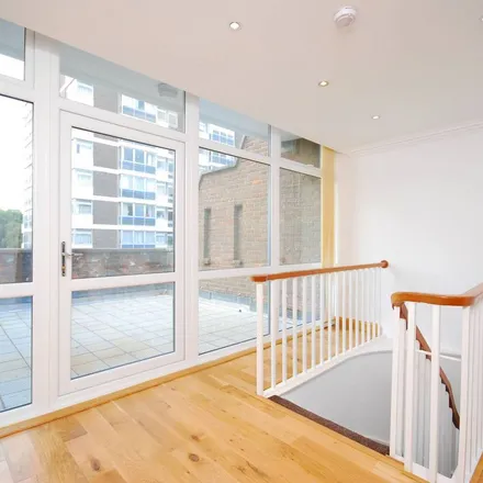 Rent this 5 bed apartment on 20 Porchester Place in London, W2 2PE