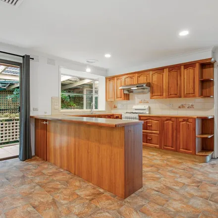Image 6 - Songbird Avenue, Chirnside Park VIC 3116, Australia - Apartment for rent