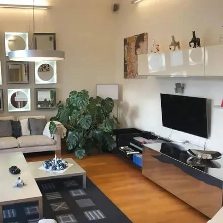 Rent this 6 bed house on Praha 10 in Černokostelecká 2020/20, 100 00 Prague
