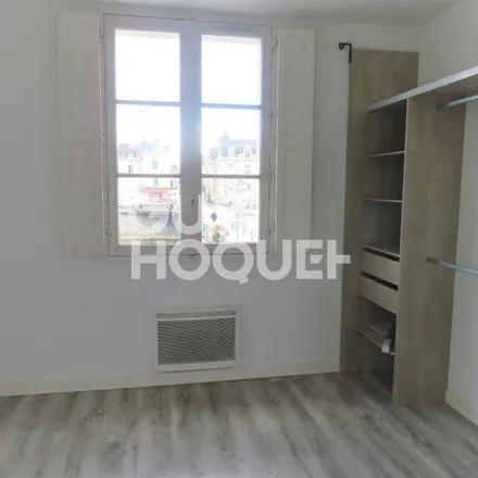 Image 4 - Rond-Point des Français Libres, 53200 Château-Gontier, France - Apartment for rent