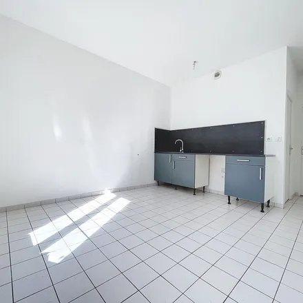 Rent this 1 bed apartment on 2 Rue des Chênes in 10300 Macey, France