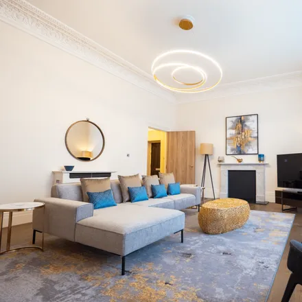 Rent this 3 bed apartment on Fraser Suites Kensington in 75 Cromwell Road, London