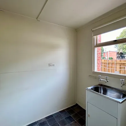Rent this 1 bed apartment on Charcoal Chicken in Kempling Street, Devonport TAS 7310