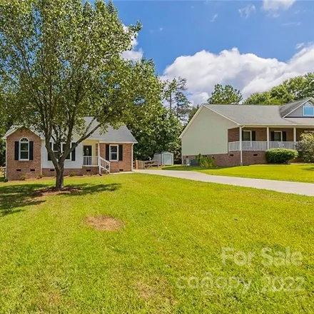 Buy this 3 bed house on 1679 Amanda Lane in Rock Hill, SC 29730