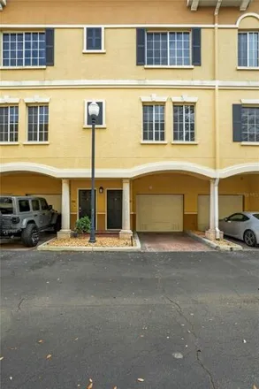 Image 1 - 198 Hampton Beach Place, West View, Tampa, FL 33609, USA - Condo for sale