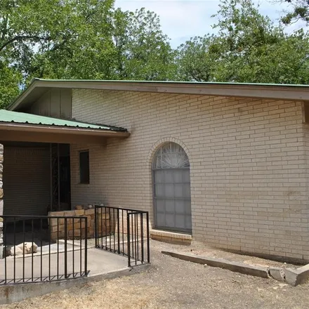 Buy this 3 bed house on 206 North Ervin Street in Comanche, TX 76442