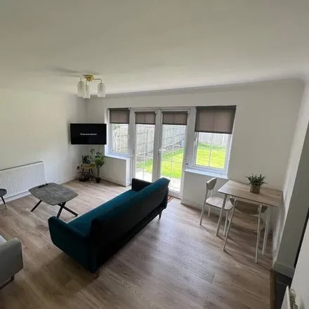 Rent this 2 bed apartment on London in N20 0PL, United Kingdom