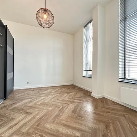 Rent this 3 bed apartment on Restaurant Red Apple in van Coothplein 16, 4811 NE Breda