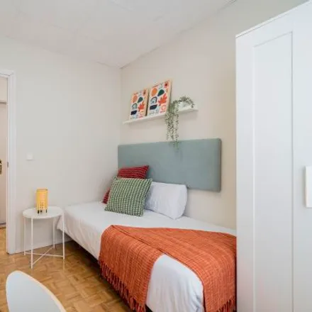 Rent this 3 bed room on Paseo de la Castellana in 175, 28046 Madrid