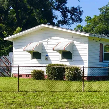 Buy this 3 bed house on 6800 Malvern Street in Myrtle Grove, Escambia County