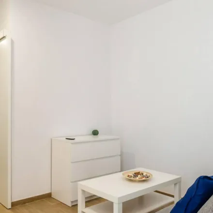 Image 4 - Carrer del Moianès, 50, 08001 Barcelona, Spain - Apartment for rent