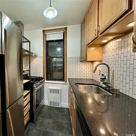 Image 7 - 112-19 34th Avenue, New York, NY 11368, USA - Apartment for sale