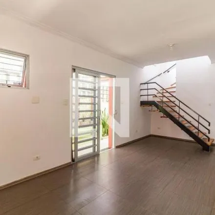 Rent this 3 bed house on Rua Abraão Buazar in Campo Belo, Região Geográfica Intermediária de São Paulo - SP