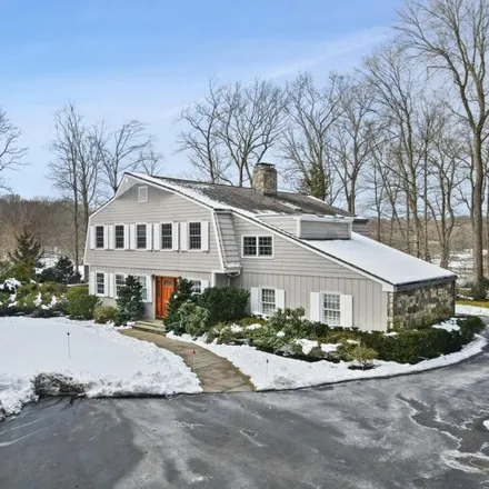 Image 1 - 67 Londonderry Drive, Greenwich, CT 06830, USA - House for sale