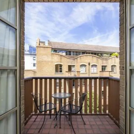 Rent this 1 bed apartment on The Circle in Queen Elizabeth Street, London