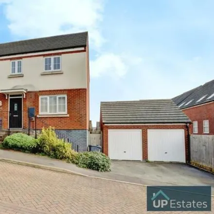 Buy this 4 bed house on Drybread Lane in Nuneaton, CV10 9FA
