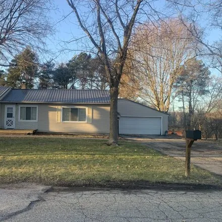 Buy this 3 bed house on 1200 Oakwood Street in Belding, Ionia County