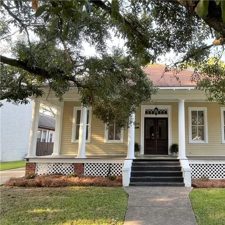 Buy this 4 bed house on 1916 Old Government Street in Mobile, AL 36606