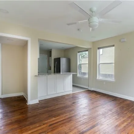 Image 4 - 6226 Waldo Drive, New Orleans, LA 70122, USA - House for rent