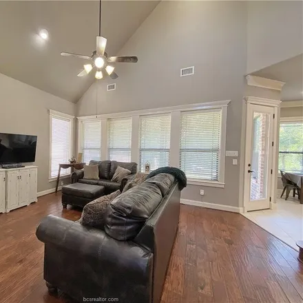 Image 4 - unnamed road, College Station, TX, USA - House for sale