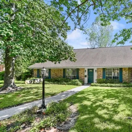 Buy this 4 bed house on 9704 Chateau Drive in Hillcrest Acres, Baton Rouge
