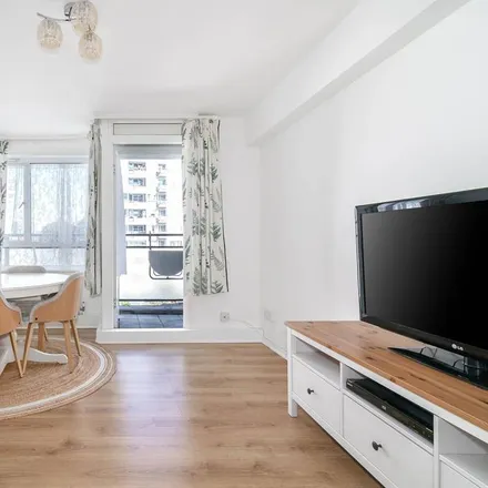 Rent this 2 bed apartment on Gilbert House in Lupus Street, London